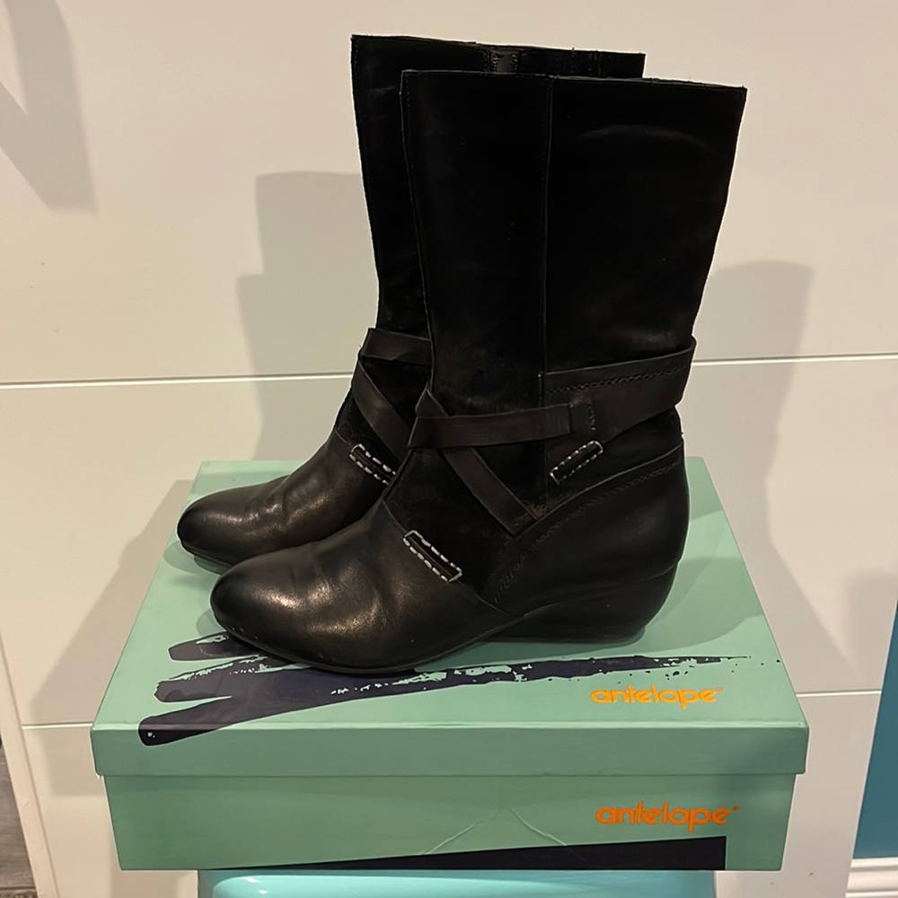 Antelope Boots